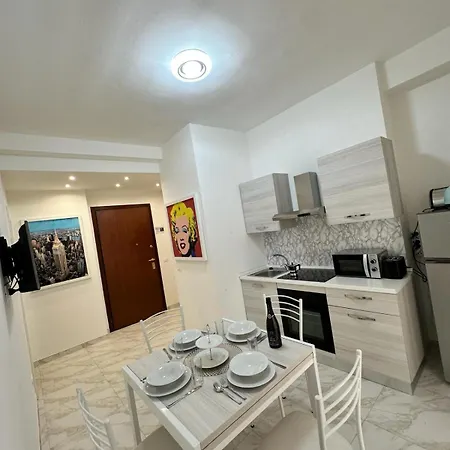 Gli Amici Della Puglia アパートホテル タラント