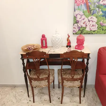 Gli Amici Della Puglia アパートホテル 4*