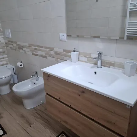 מלון דירות Gli Amici Della Puglia טאראנטו