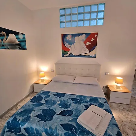 Gli Amici Della Puglia Lejlighedshotel Taranto