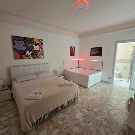Gli Amici Della Puglia Lejlighedshotel Taranto