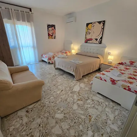 Gli Amici Della Puglia Lejlighedshotel Taranto